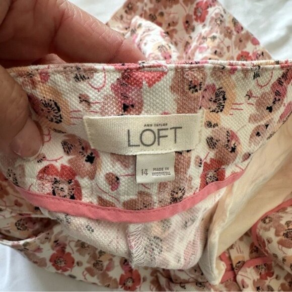 Ann Taylor Loft Floral Print Women's Shorts Size 14 - Picture 7 of 8